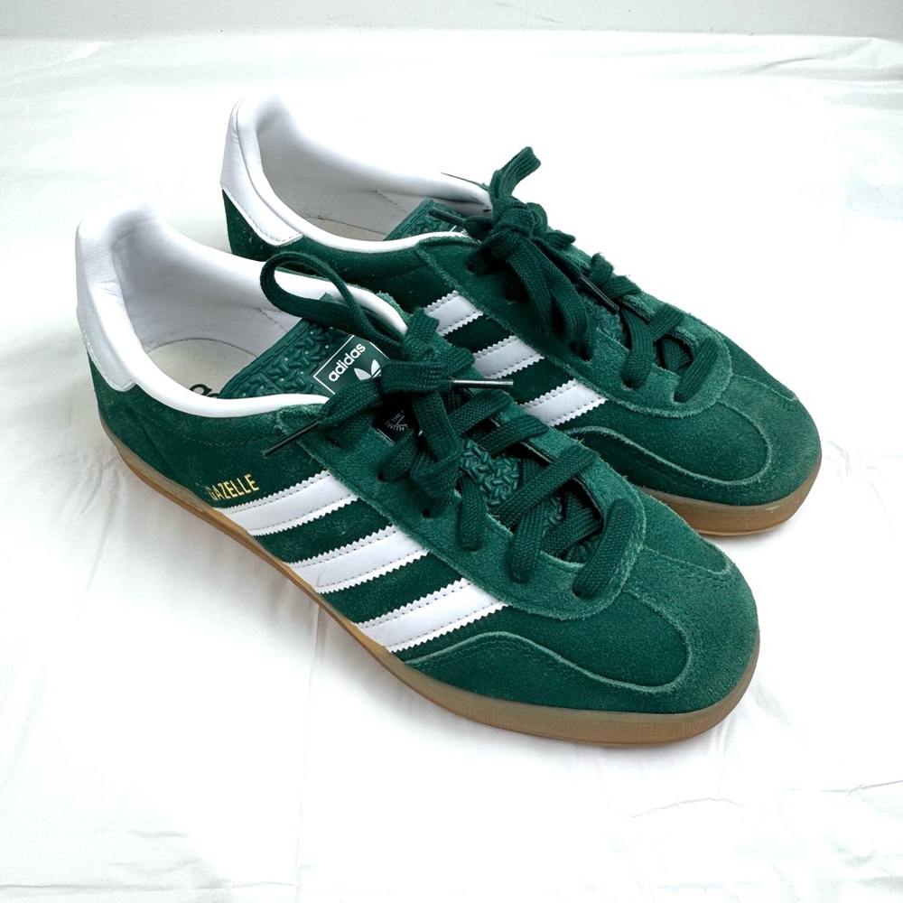 Men’s Adidas Forest Green and White Sneakers Size 7